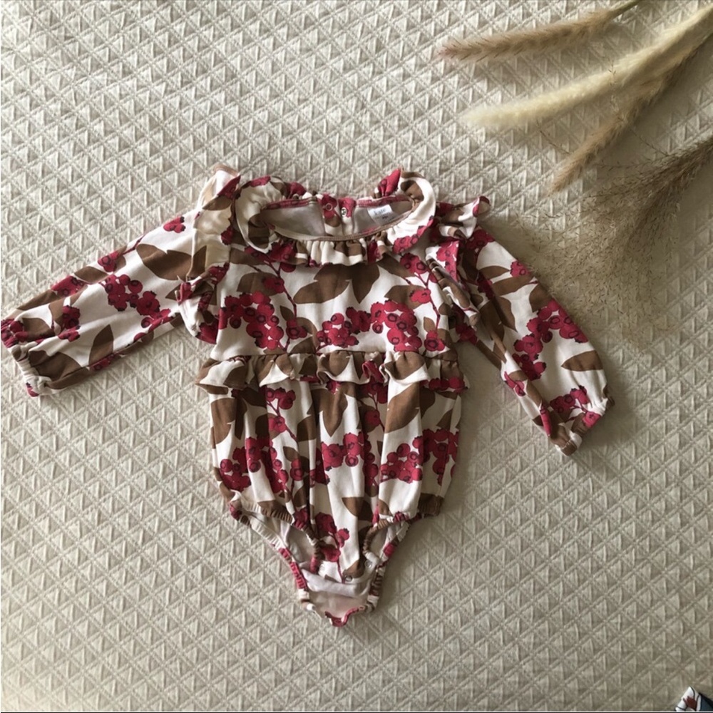 Kate Quinn romper 18-24m bundle only
